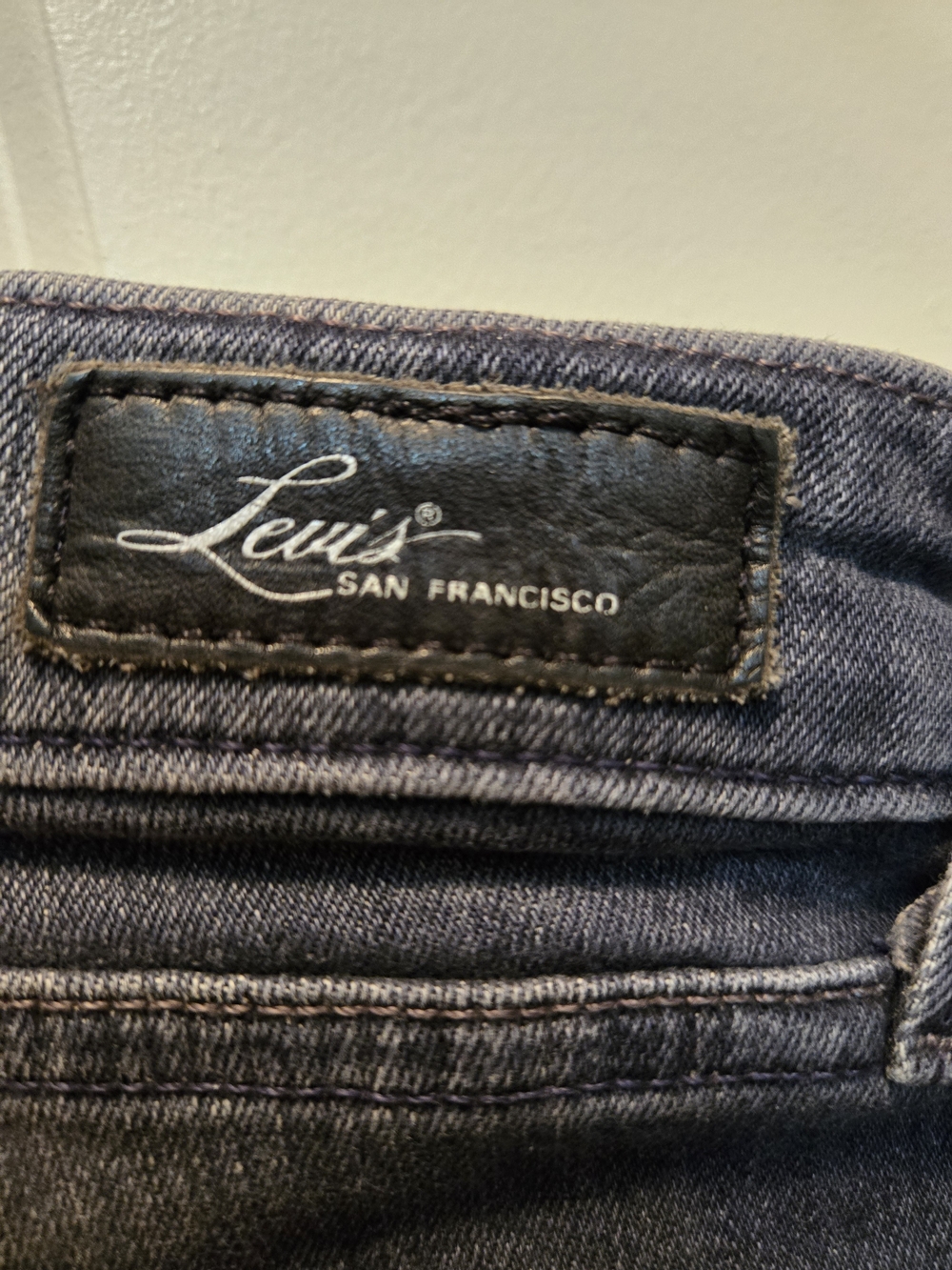 Levi's San Francisco Bold Curve Women’s Skinny Jeans in Black Wash